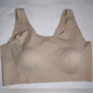 Bali Comfort Revolution Easylite Seamless Wireless Bra